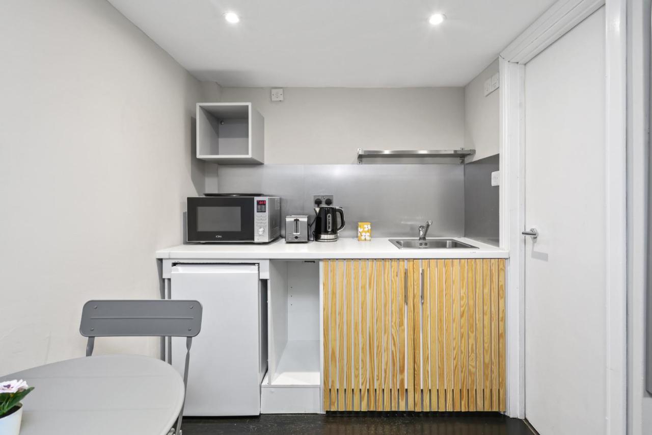 Unique Single Occupancy Studio Лондон Екстериор снимка